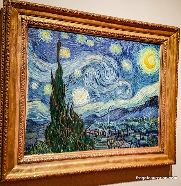 "Noite Estrelada" de Van Gogh no MoMA de Nova York