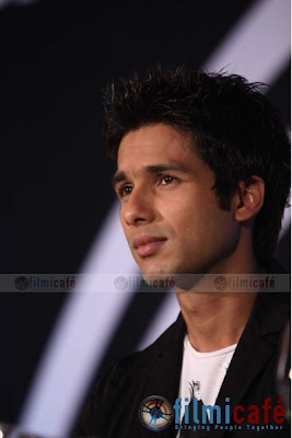 Shahid Kapoor Hot Photo