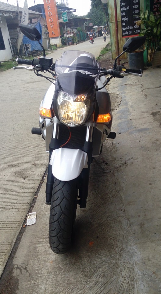 JUAL MOGE  BEKAS  2007 Suzuki  GSR 600 cc JAKARTA LAPAK 