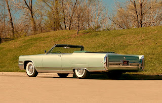 1966 Cadillac Eldorado Cabriolet Green Rear Left