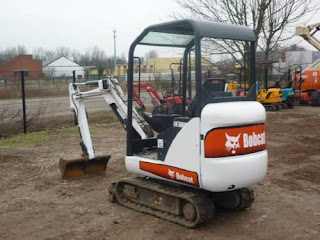 Bobcat 320 digger