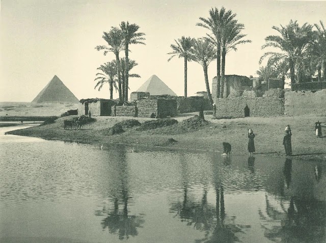 صور مصر القديمة - صورة لأهرامات الجيزة تم التقاطها في سبعينيات القرن التاسع عشر 1870-1875م