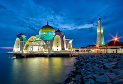 Masjid Selat Melaka