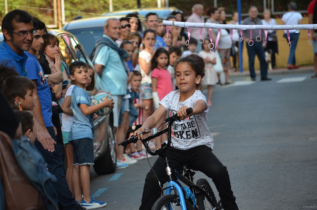 Carrera de cintas infantil en Llano