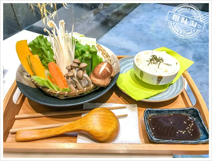 熨斗目花珈琲豚鍋
