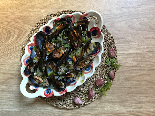 MEJILLONES A LA CERVEZA. ¡Receta Belga Deliciosa! 