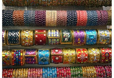 SHOPPING COLOURFUL BANGLE 