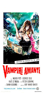 VAMPIRI AMANTI. Italia. Locandina: 33 x 70 cms. Arte: Renato Casaro. Imprenta: Rotolitografica, Roma. LAS AMANTES DEL VAMPIRO / LAS AMANTES VAMPIRO. The Vampire Lovers. 1970. Reino Unido, Estados Unidos. Dirección: Roy Ward Baker. Reparto: Ingrid Pitt, George Cole, Kate O'Mara, Peter Cushing, Madeline Smith, Jon Finch