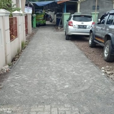 Tidak Becek lagi, Warga di Kampung Lahat Desa Buaran Jati Senang dengan Pembangunan Jalannya
