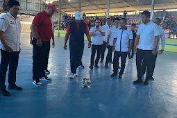 Murad Ismail Buka Liga Futsal Nusantara 2022 di Lapangan Tantui Ambon 