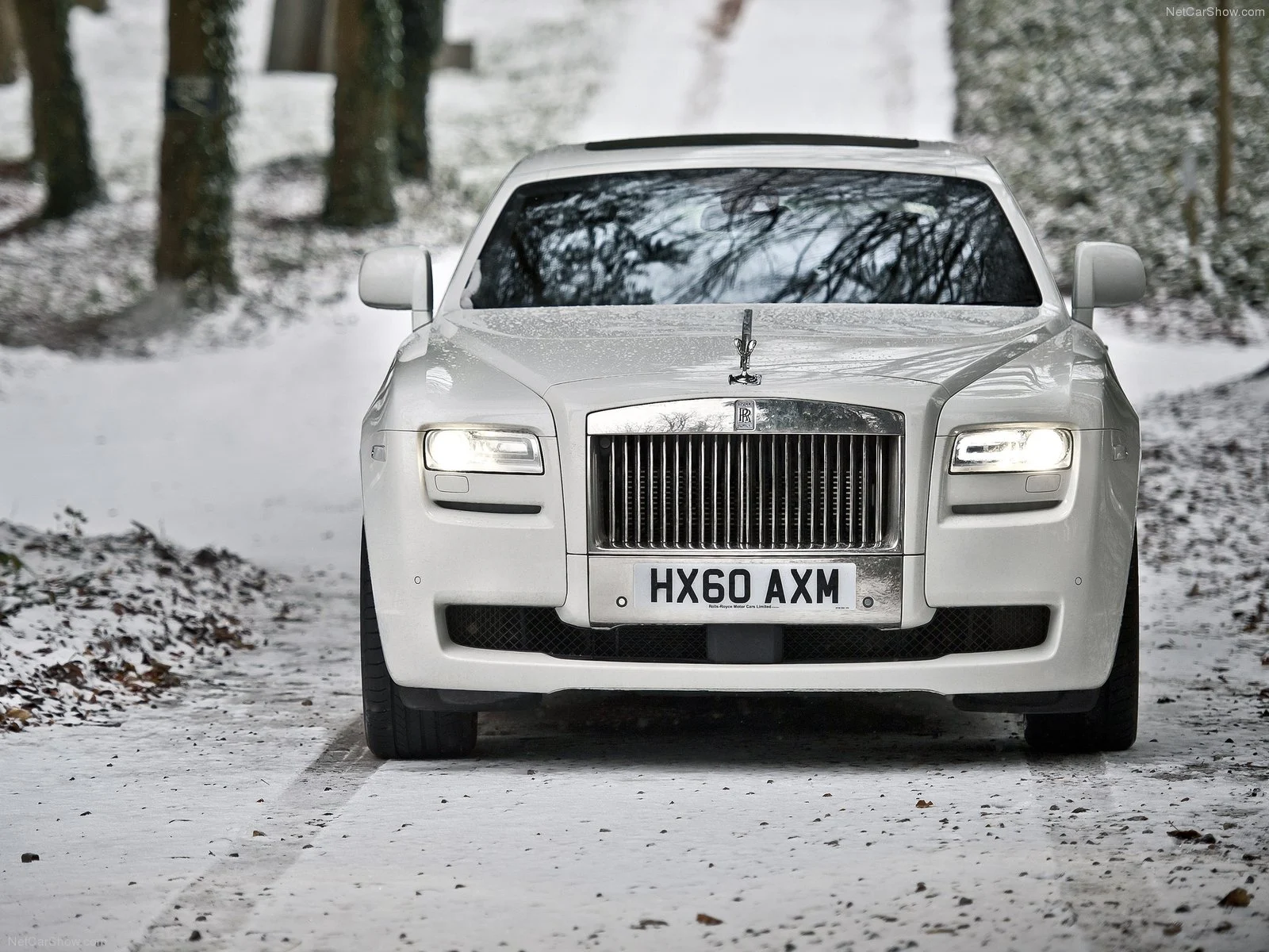 Hình ảnh xe siêu sang Rolls-Royce Ghost 2010 & nội ngoại thất