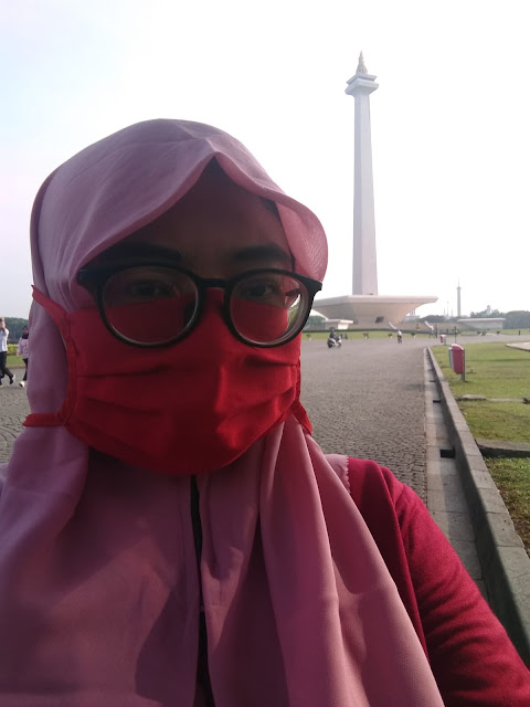 Monas