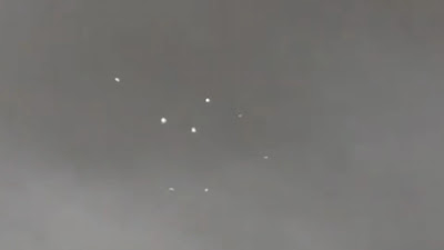 Epic video of a large group of UFOs over Mexican town.