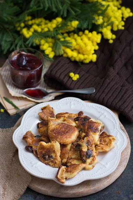 Kaiserschmarrn, crêpe autrichienne et confiture de prune