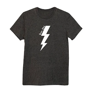 Super dad t-shirt in a dark grey with a white lightening bold and super dad text from Ada and Alfred