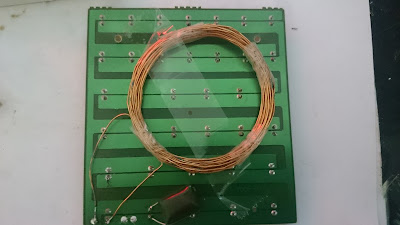 Wireless power transmitter using IC555