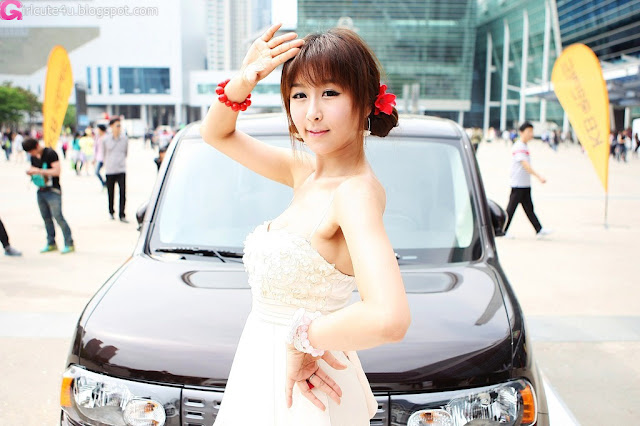 2 Seo Yoon Ah for Nissan Cube-very cute asian girl-girlcute4u.blogspot.com