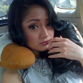 Siti Badriah Penyanyi Dangdut - infolabel.blogspot.com