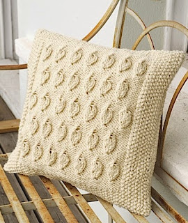 http://translate.googleusercontent.com/translate_c?depth=1&hl=es&prev=search&rurl=translate.google.es&sl=en&u=http://www.craft-seller.com/aran-cushion/copyright-free-knitting-tutorial-cream-aran-cushion&usg=ALkJrhgVWNnFfzenS-i8fDKvYk-BD-N1VA