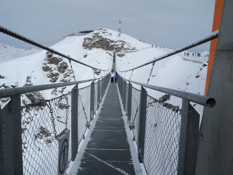 Suspension bridge, Stübnerkogel, Bad Gastein title=