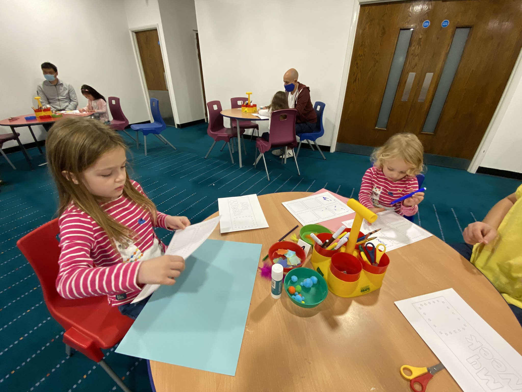 kids crafting at butlins