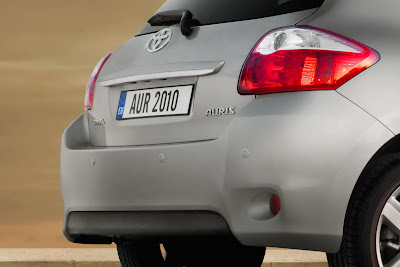 Facelifted 2010 Toyota Auris: All The Details, Full-Hybrid Version   Announced for July