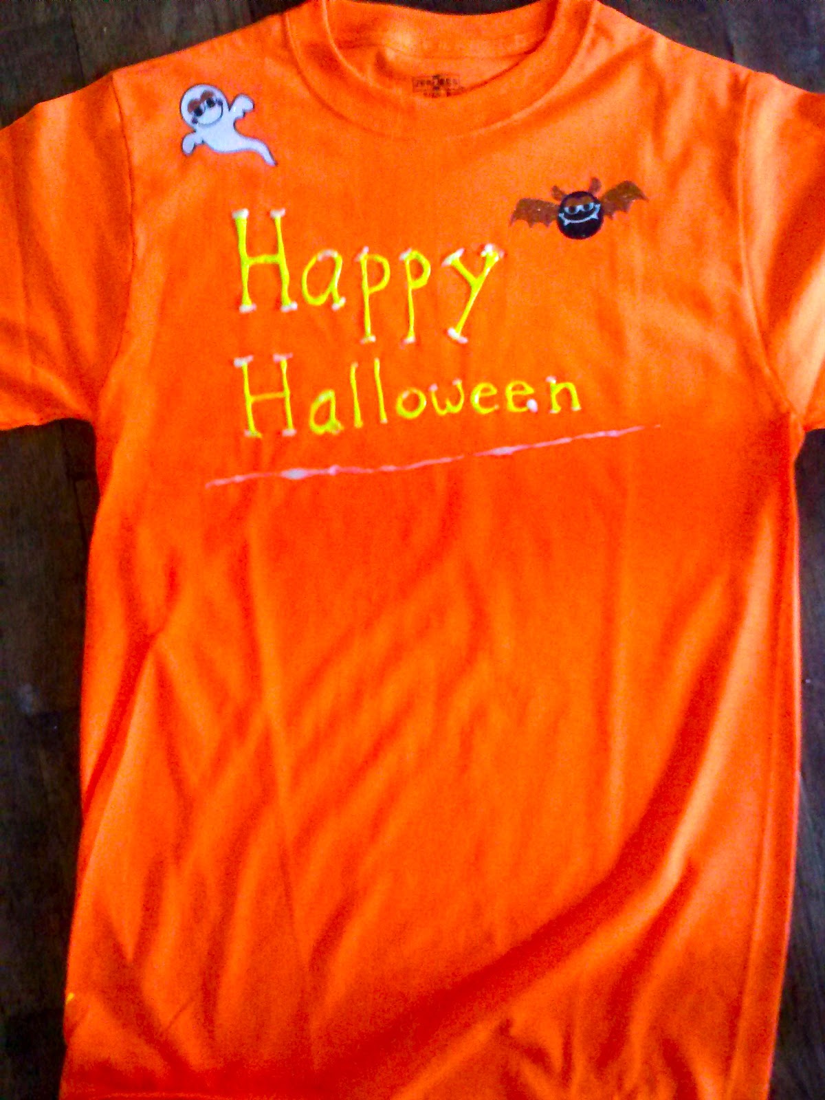 Easy DIY  Halloween  T  Shirts 