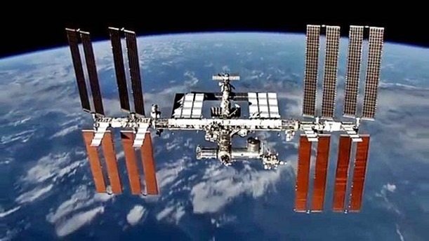 estacion-espacial-internacional-astronautas-620x349