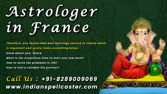 Astrologer in France