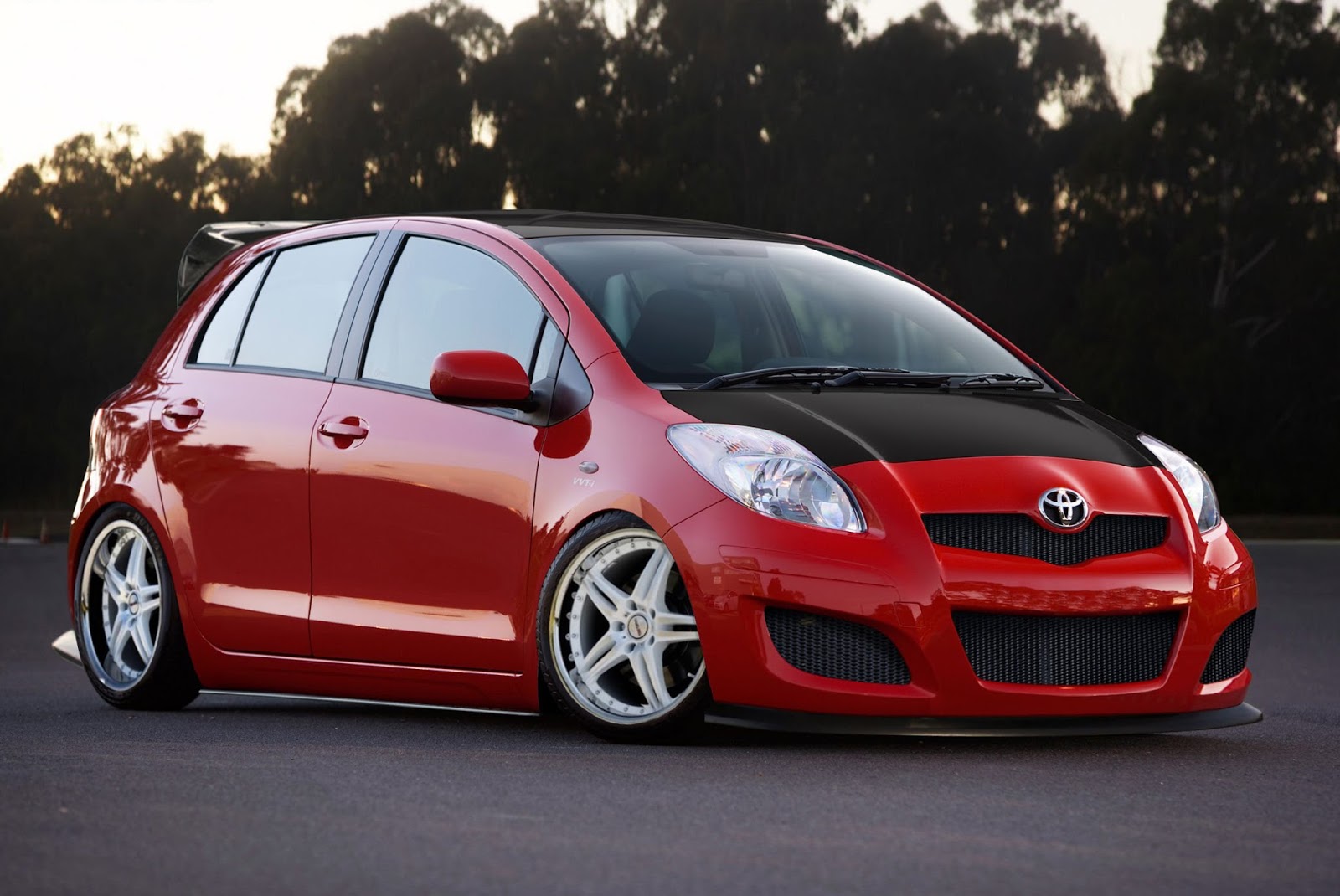 Gambar Modifikasi Mobil Yaris 2006 Modif Mobil