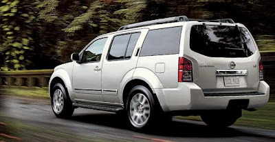 2010 Nissan Pathfinder exterior