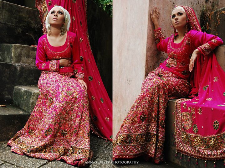 The traditional Indian and Pakistani wedding dresses are exquisite and