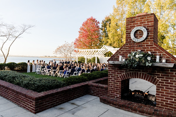 Waterfront Fall Wedding at the Chesapeake Bay Beach Club photographed by Heather Ryan Photography