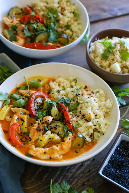 RED CURRY CHICKEN WITH VEGETABLES