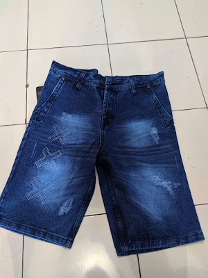 Celana Jeans Pendek SObek Celana Jeans Pendek SObek
