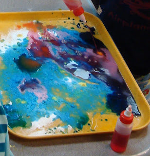 Baking Soda and Vinegar on a Tray