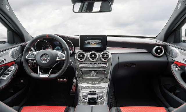 2015-Mercedes-Benz-AMG-C63-S-interior