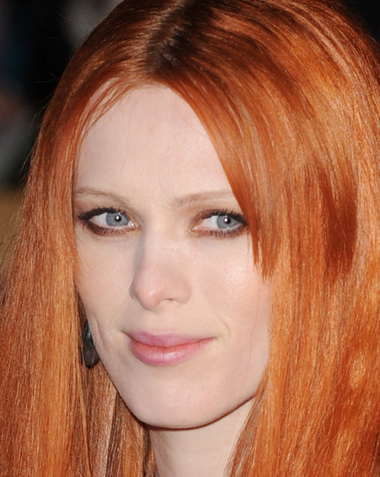 Karen Elson biography Nicknamed Le Freak by the media because of her 