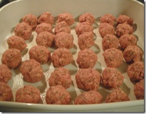 meatballs in dish uncooked