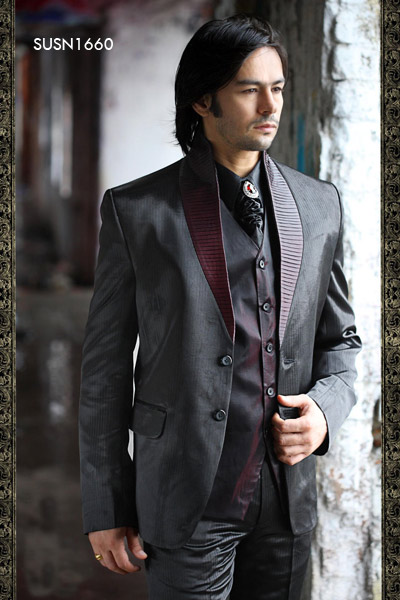 The main feature of these fusion wedding suits is the style of the collar