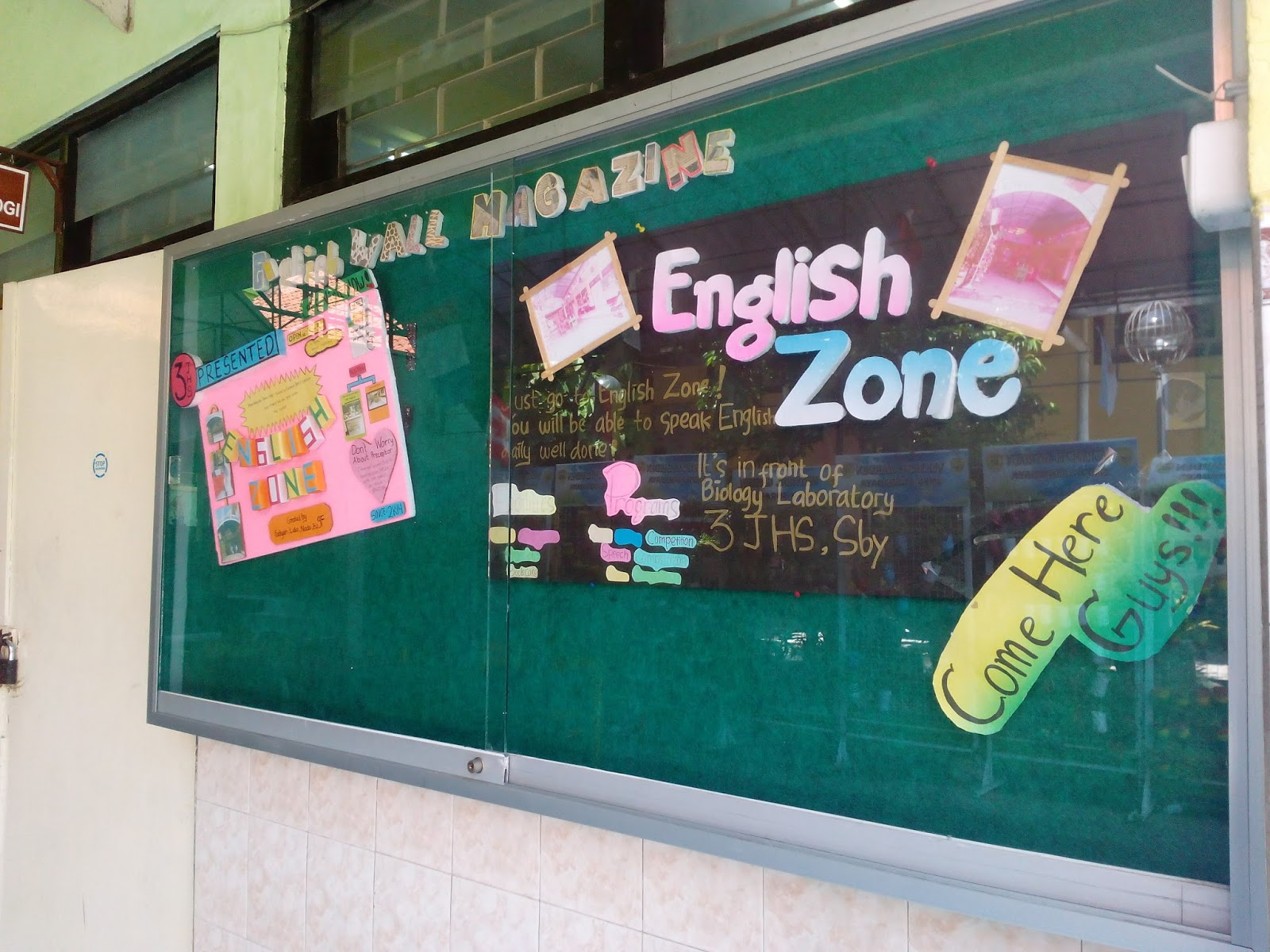 Beberapa mading bahasa Inggris buatan kakak kelas 9 yang dipajang di English Zone