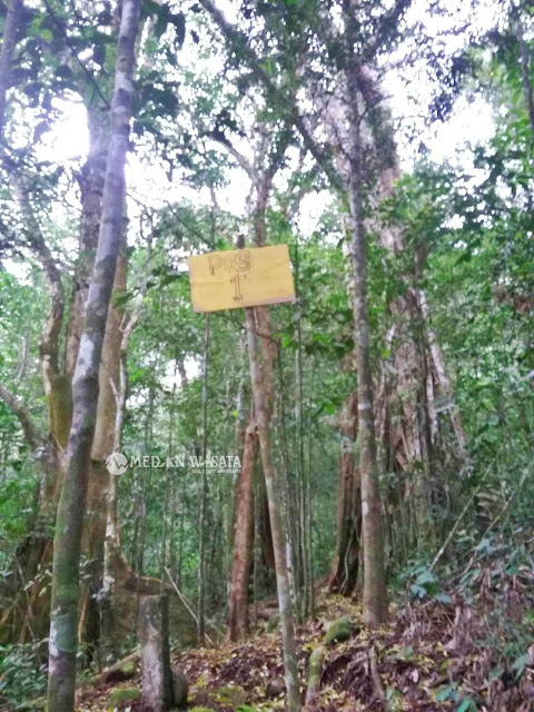 Air Terjun Simempar yang Menawan Hati