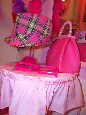 Dress up for a Photo!