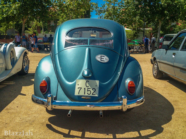 Cool Wallpapers desktop backgrounds - Volkswagen Beetle - Classic and luxury cars - Season 4 - 20