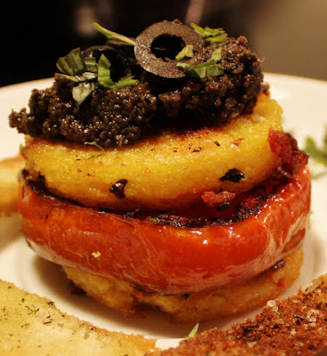 Oppskrift Polenta Burger Forrett Vegetar Vegan Oliventapenade Tapenade