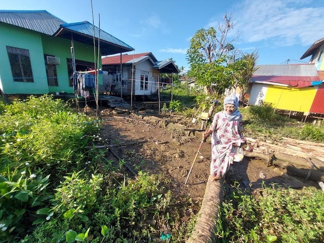 Kodim dan Pemko Banjarmasin Berkolaborasi Bangun Jalan di Sungai Gampa 