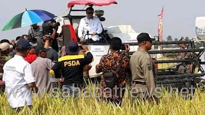 Hadiri Pesta Panen, Begini Reaksi Gubernur Sulsel,!