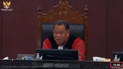 Hakim Arief Hidayat ke Ahli Prabowo: Sesama Guru Besar Jangan Saling Mendahului