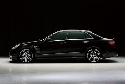 Wald Mercedes E Black Bison