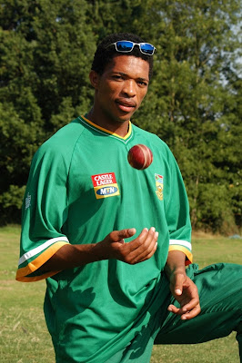 Makhaya Ntini Wiki | Makhaya Ntini Pics